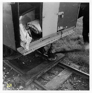 Jacking up the carriage